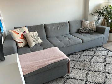 Grijze hoekbank met chaise longue links