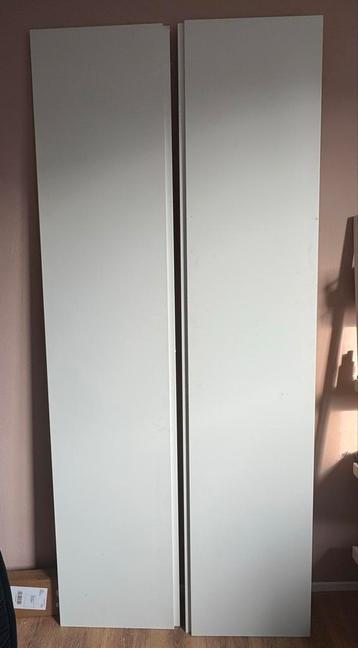 Pax deuren met beschadigingen