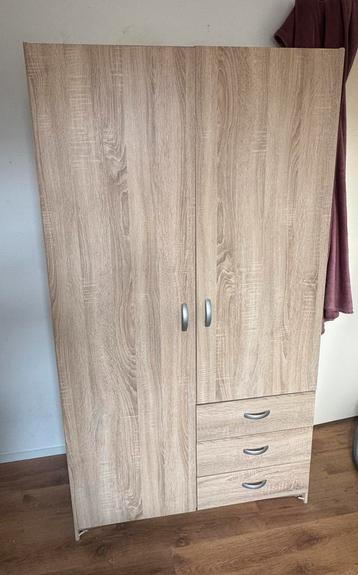 Kledingkast vanavond af te halen