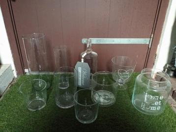 Gratis Heel veel vazen en bloempotten