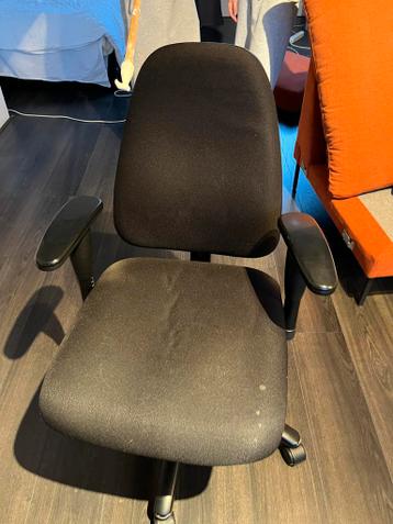 Gratis Bureaustoel - Comfortabel en Functioneel