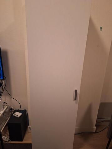 Opbergkast. Gratis op te halen.