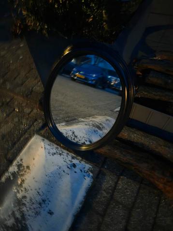 Ronde spiegel met zwarte rand