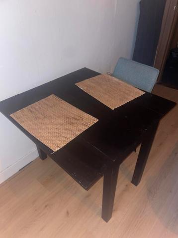 GRATIS uitschuif eettafel - Ideaal voor kleine ruimtes