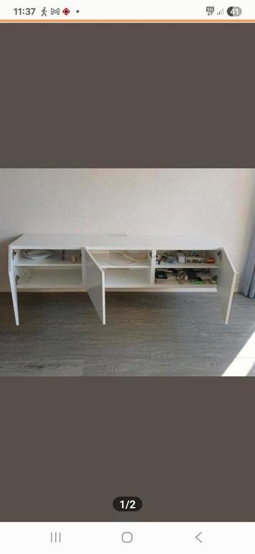 GRATIS - Ikea zwevend tv meubel
