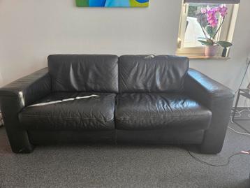 2.5-zits en 2-zits leren banken - Gratis af te halen!