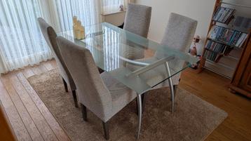 Bonaldo eettafel in nette staat * gratis af te halen *