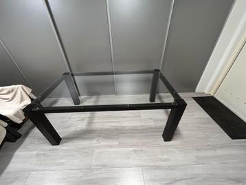 Gratis af te halen eetkamertafel rvs gepoedercoat