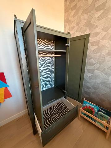 Kleding kast Vandaag ophalen!!