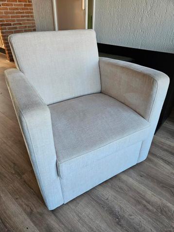 Gratis op te halen, mooie crèmekleurige fauteuil