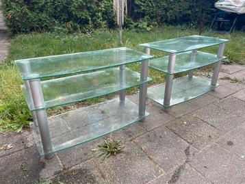 GRATIS OPHALEN Twee glazen tv-meubels / salontafels