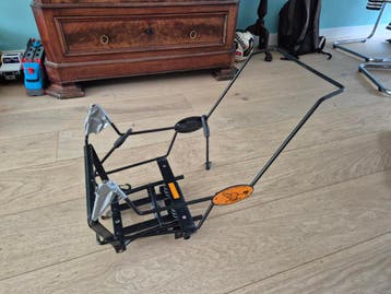 Steco baby mee Maxi-Cosi drager voor bagagerek