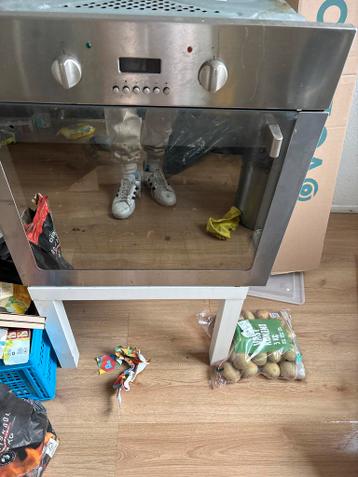 Gratis Etna oven, 60 liter, werkt goed