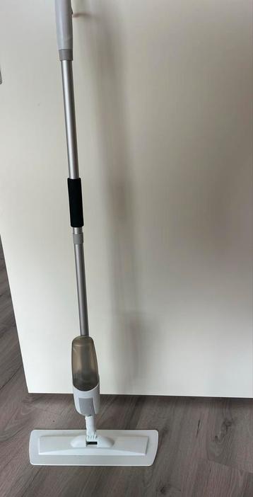 Dweilstok met waterreservoir en 2 dweilen