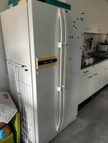 Amerikaanse koelkast - gratis