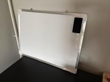 GRATIS Wit memobord (zonder stiften)