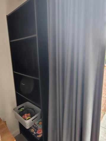 Ikea zwarte boekenkast gratis 60x180 met legplanken