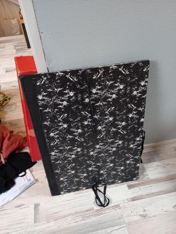 Map voor tekeningen of schilderijen