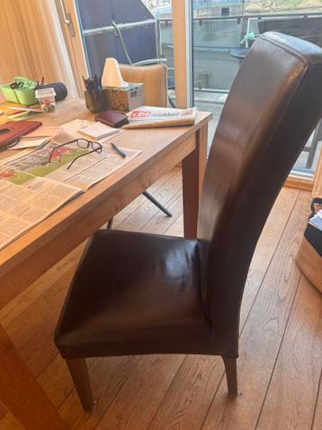 Eetkamerstoelen GRATIS