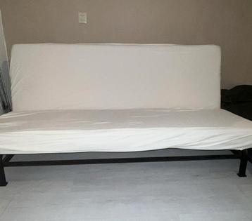 Gratis af te halen slaapbank (200x140 cm)