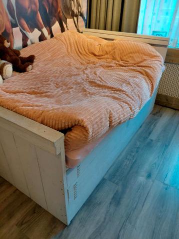 Stijgerhout bed