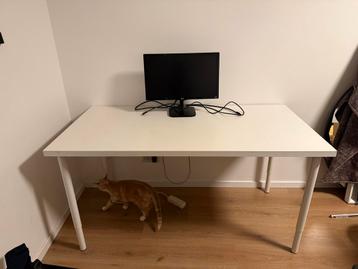Ikea bureau Linnmon met 4 verstelbare Olov poten