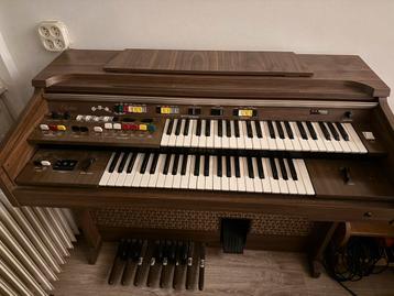 Yamaha Organ