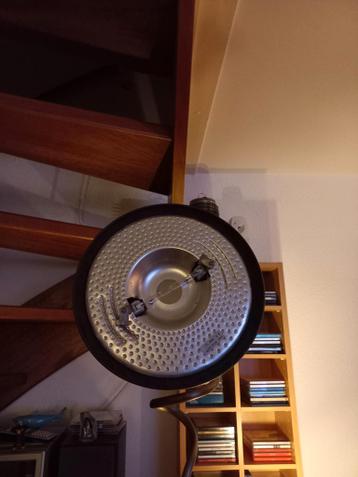 Staande lamp, brons, met dimmer,gratis.