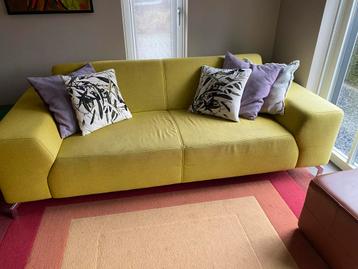 Comfortabele 3-zitsbank in frisse geel/groene  kleur