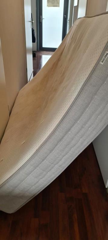 Ikea Hesseng pocketvering matras