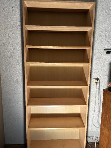 Twee Billy ikea boekenkasten