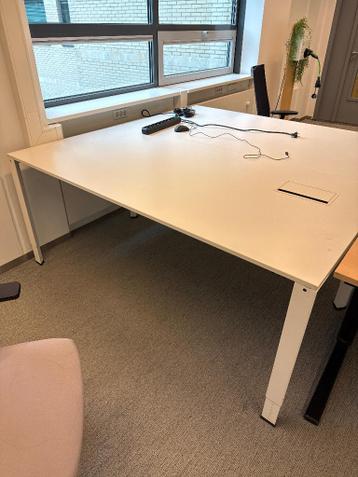 Bureau desk office white with hole for cables