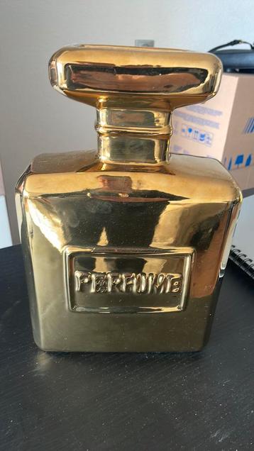 Vaas Perfume goud kleurig