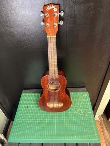 Aloha sopraan ukulele.