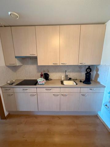 Keuken 2.60m breed gratis afhalen in Noordwijk