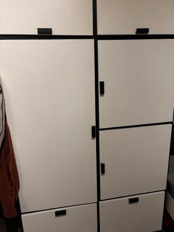 GRATIS kledingkast - opknappertje - gedemonteerd