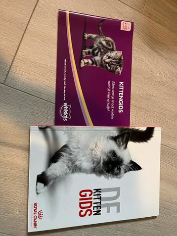 Gratis twee poezen boekjes - Kittengids Whiskas & Royal Cani