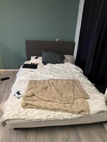 Bed met matras