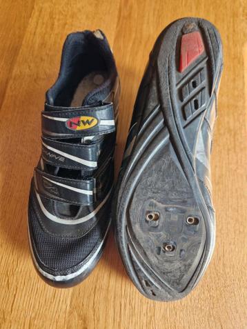 Fietsschoenen, merk Northwave mt 47