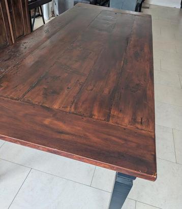 6/8 persoons eettafel - te Koop.