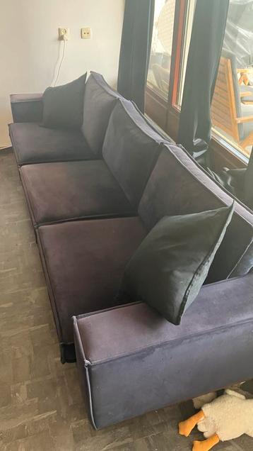 Donkerpaarse driezitsbank - Gratis!