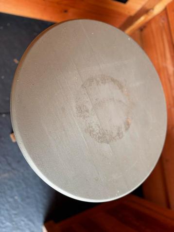 Leuk tafeltje om op te knappen