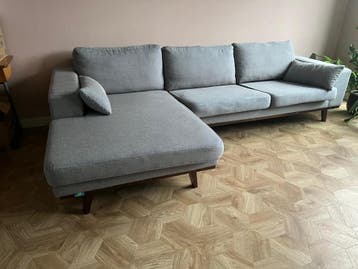 Lichtgrijze hoekbank (285x155 cm) Scandinavische look