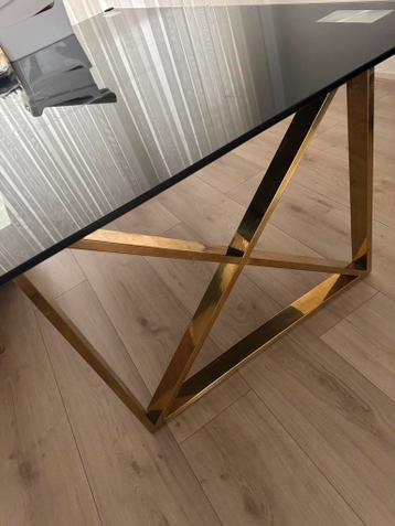 Zwart goud glazen eettafel