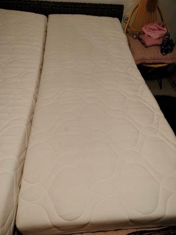 Twee matrassen 210x80 20 dik