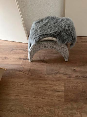 Rotan krukje, 60x50cm