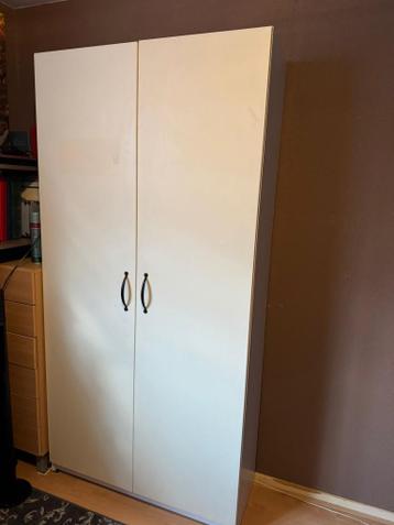 Kledingkast