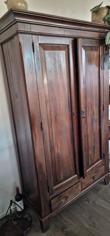 Kamerkast - Hoog 178, Breed 110, Diep 45 - Gratis afhalen