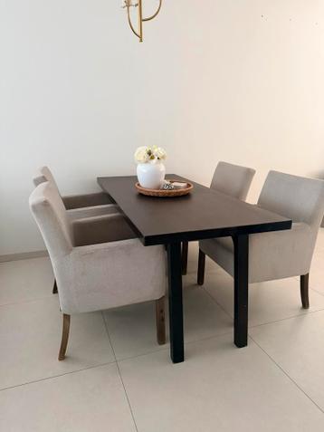 Gratis 4 eetkamerstoelen eettafelstoelen