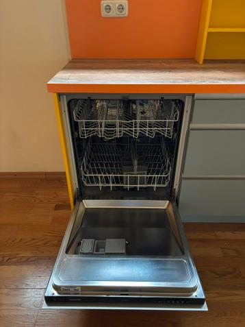 Gratis af te halen: keuken incl. toebehoren